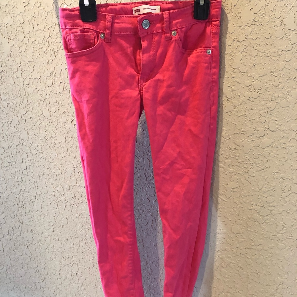 Hot pink Levi’s